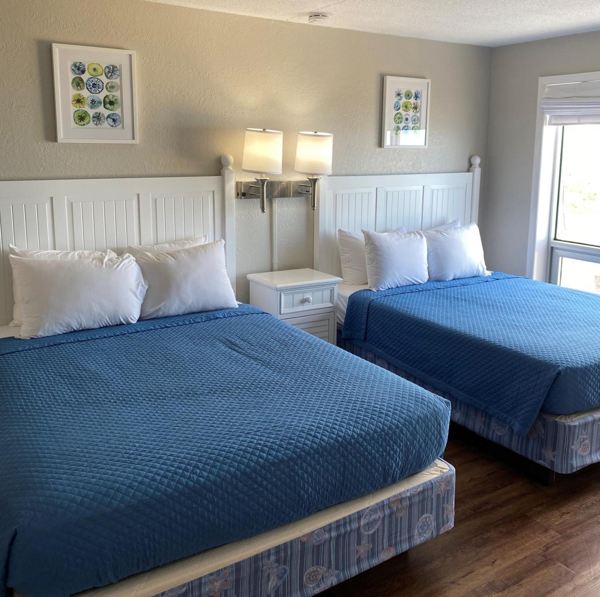 North Shore Oceanfront Resort Hotel Миртъл Бийч Стая снимка